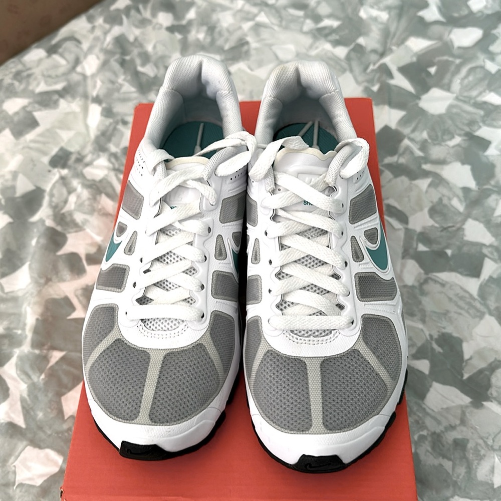 Vintage Nike SHOX TURBO 12 (GS) 5.5Y